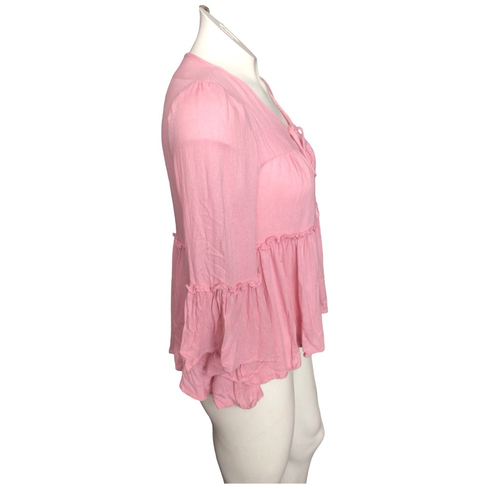 Romeo & Juliet Couture Pink Blouse - Picture 2 of 4